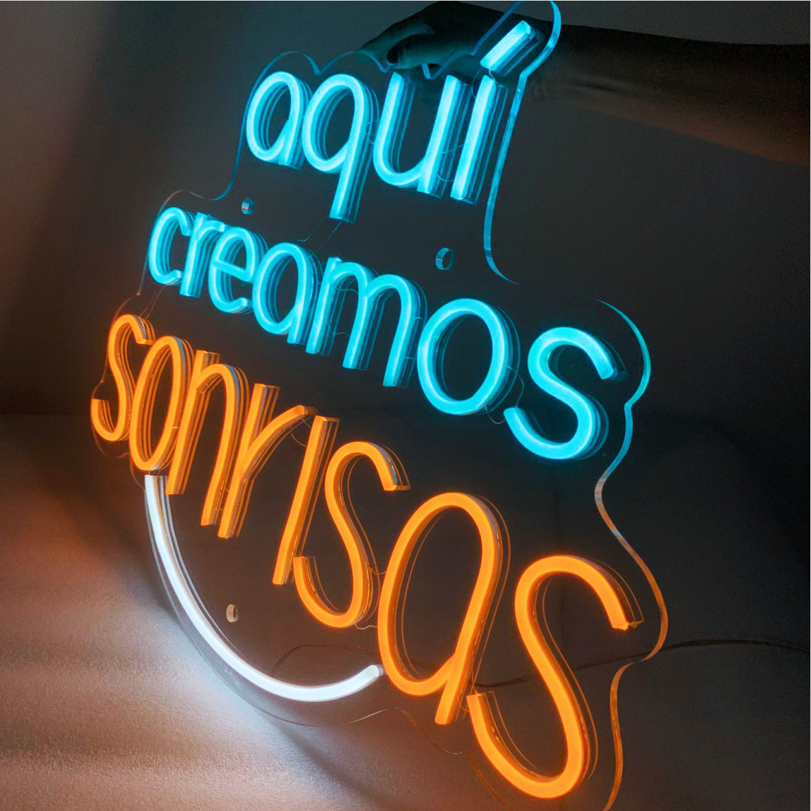 Aquí creamos sonrisas